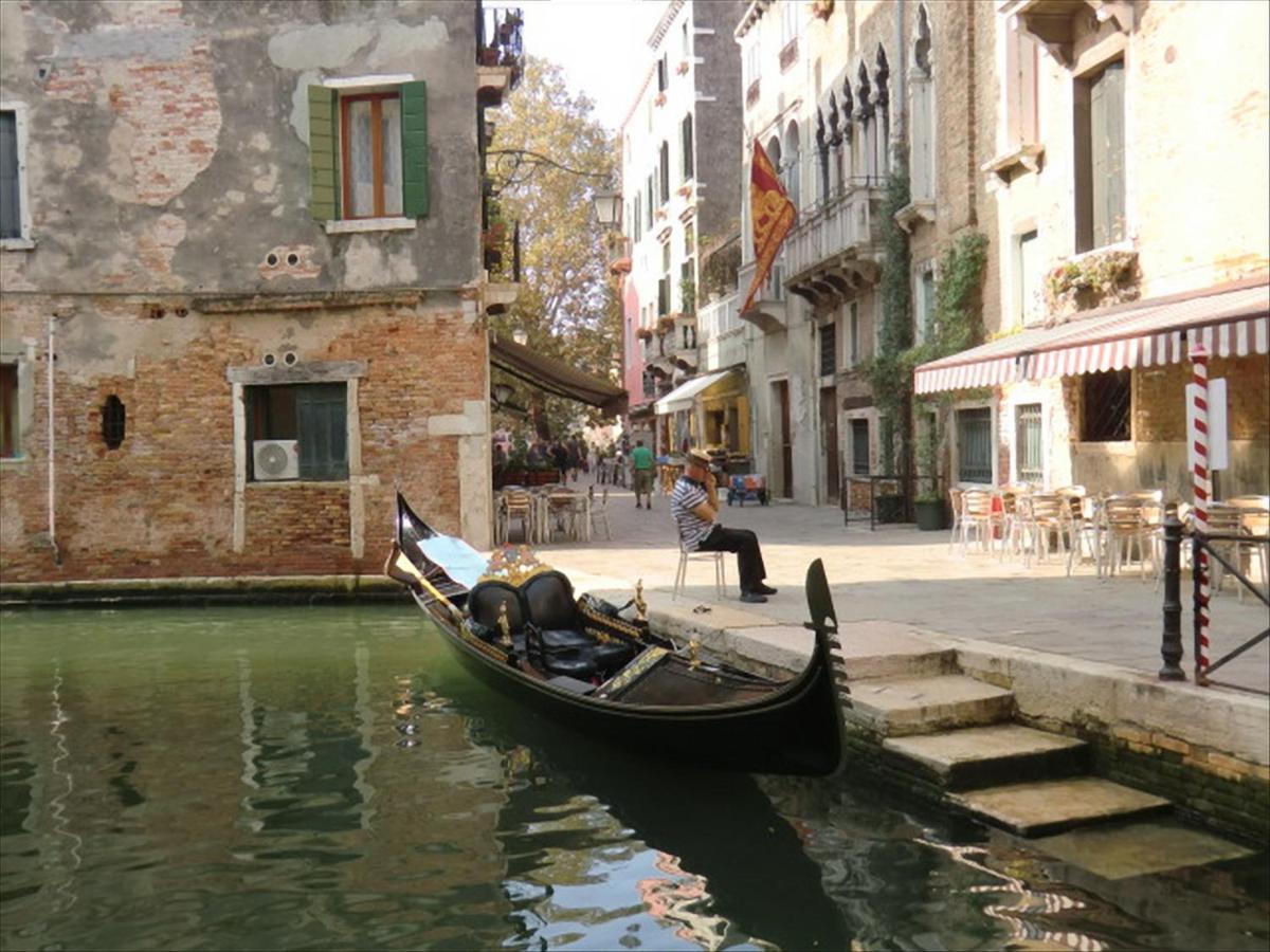 Canal Tron Venice Exterior photo